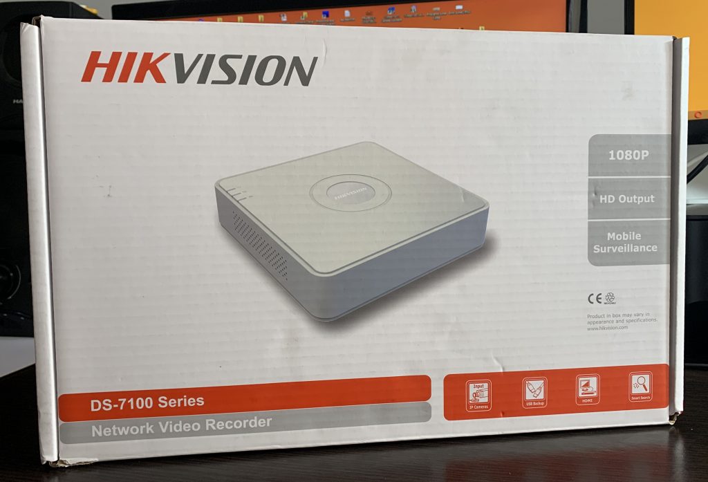 NVR Hikvision DS-7100