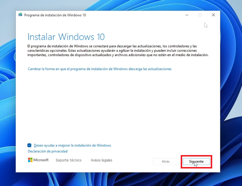 Le damos en siguiente para instalar Windows 10 