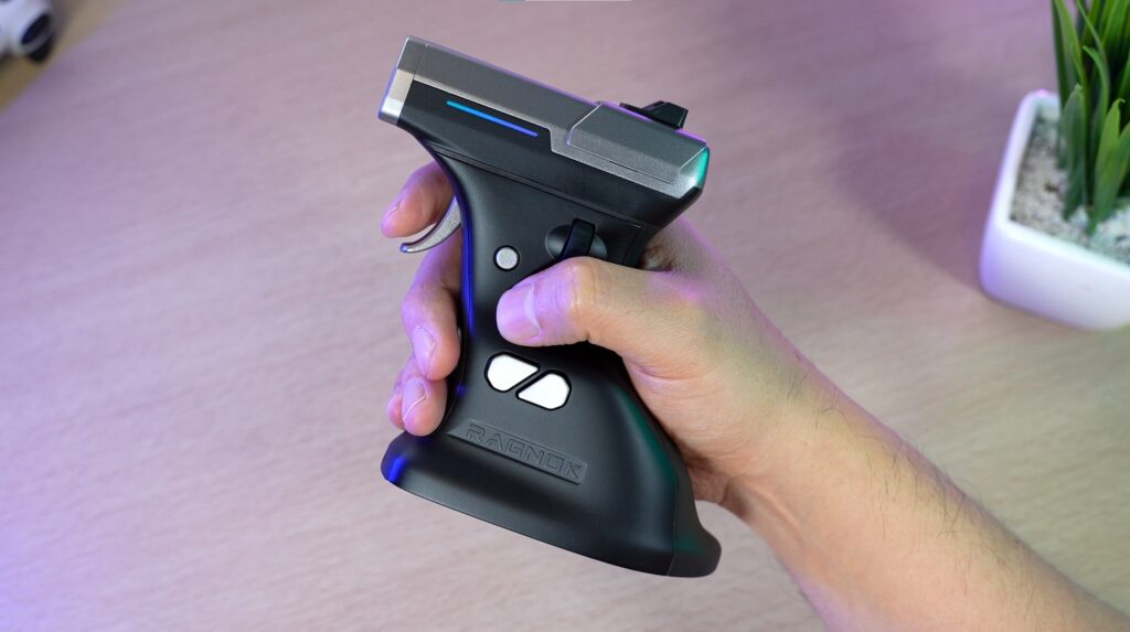 Diseño, materiales y ergonomía ErgoStrike7